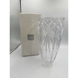 Mikasa Classic Clear Crystal Vase Star Struck 11 3/4 ins. Tall ( VT022/630) NWB